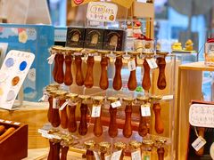 -猫的天空之城概念书店(杭州南宋御街店)