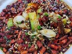 -渝君重庆火锅(嘉宾路店)