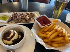 -WOLFGANG PUCK KITCHEN & BAR(迪士尼小镇店)