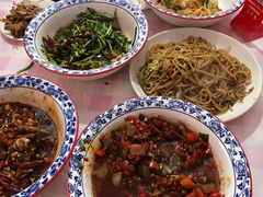 -三只鸟本地特色菜馆(上饶总店)