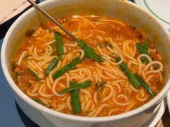 -一坐一忘云南菜(嘉里中心店)
