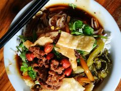-罗家杏传统特色海南粉(人民西路总店)