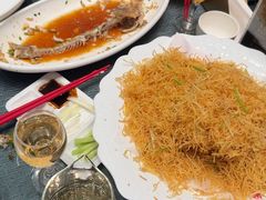 -凤凰园烤鸭店·唐山菜·传承花椒肉(老唐丰路店)
