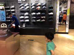 -NIKE品牌体验店(北京蓝色港湾店)