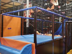 -VFSC极限蹦床主题公园(乐园道彩悦城阳光店)