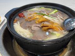 -九寨特色牦牛肉汤锅 羊肉汤锅