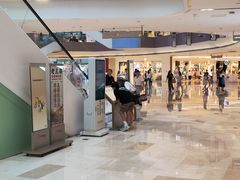 -宝龙城(杭州滨江店)