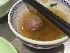 -潮界(LU·ONE凯德晶萃广场店)