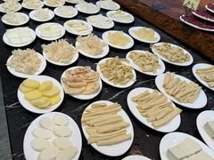 -一鼎牛鲜活牛肉城(晋江海峡国际食品城店)