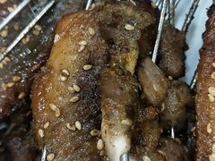 -清真磊磊烧烤老店(饮虎池街34号店)