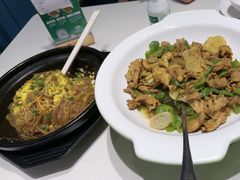 -绿草地·湘菜(7mall店)