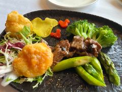 -晶荷轩(香港迪士尼乐园酒店)