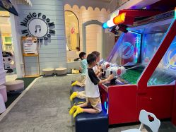 -奈尔宝家庭中心·亲子餐厅(华采天地店)