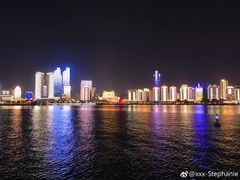 -情人坝酒吧街