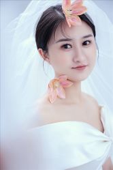 点击看大图 -挪娅婚纱摄影皇家会所