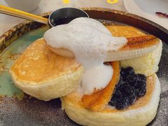 黑糖珍珠奶油热香饼-The Rug Cafe(王府中环店)