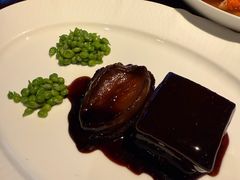 鲍鱼红烧肉-杭州西子湖四季酒店·金沙厅