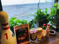 -HIGH FIVE哈福手工汉堡(桂林路店)