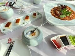蜜汁酥皮虾-味+新京宴·烤鸭·北京菜(创意谷店)