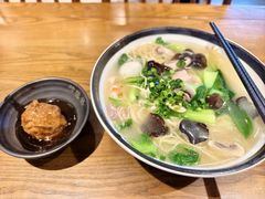 -拱北楼(皇亭广场店)