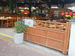 -阿浪海鲜连锁加工店(B栋2排1号火车头店)