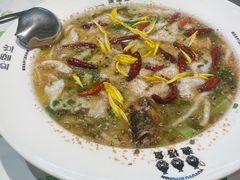 -渔语鱼酸菜鱼新川菜(来福士店)