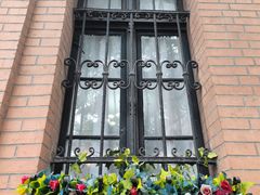 -良友书坊(安徽路店)