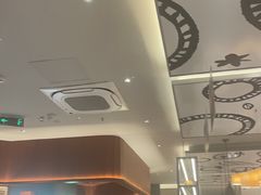 -菲滋意式餐厅(富阳东方茂店)
