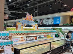 面包甜点陈列柜-盒马鲜生(财富中心店)