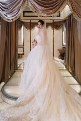 -红馆妆造(中央大街店)