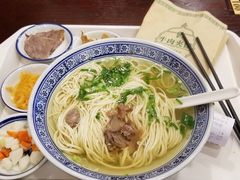 -陇兴楼兰州拉面(西安咸阳国际机场店)