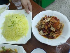 -湘里湘亲饭店(闸坡店)