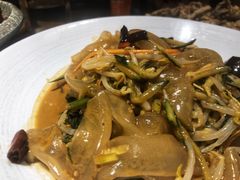 东北大拉皮-95号酱骨·一块豆腐(展春园西路店)