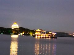 -岁粤Moon·湖景餐厅(月光码头店)