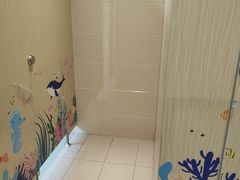 -百联临沂购物中心(临沂路店)