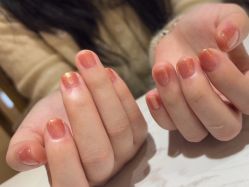 -孔雀手美甲美睫护理