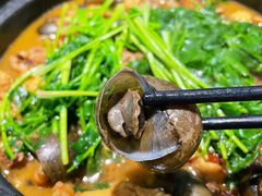 招牌必点-田螺鸡煲-食爺炭炉鸡煲·烧烤