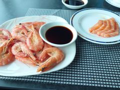 -亚洲国际大酒店·云顶阁旋转自助餐厅