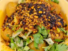 -拈签一笑黄牛肉辣卤串串