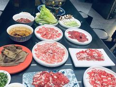 -陈熹公民族美食文化餐厅(中华广场店)