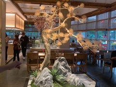 -蜜桃餐厅·伴山(湖滨商业街店)