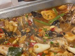 -三江源活鱼现烤(维多利摩尔城店)