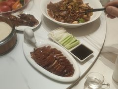 -梅利汴京烤鸭•开封豫菜地标店(东大街店)