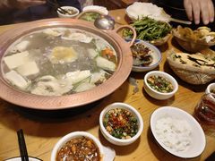 -民食香·腊排骨野生菌美食(木府店)