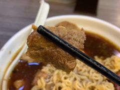 -新记美食(关闸店)