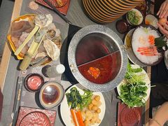 -牛YO寿喜烧·铁板烧和牛火锅自助(市府恒隆店)