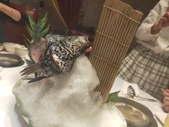 -泓炙颐凤鲜海鲜火锅料理(桐乡店)