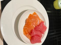 -广州万富希尔顿酒店·感趣自助餐厅·金秋蟹宴生蚝海鲜刺身烧烤