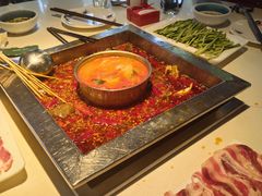 -二荆条·蜀鲜汇城市森林火锅