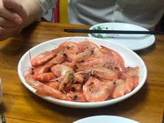 -七点半海鲜大咖·啤酒屋(威海路步行街小区店)